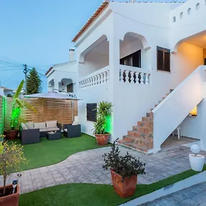safari-beach-guest-house.hotelaalgarve.com/